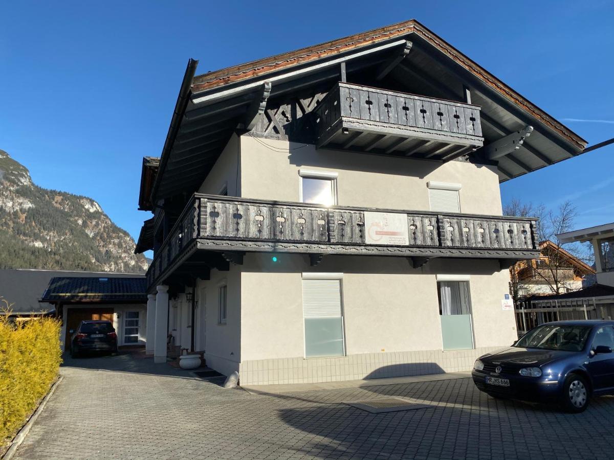 Ferienhaus Butterfly Apartment Garmisch-Partenkirchen Exterior photo