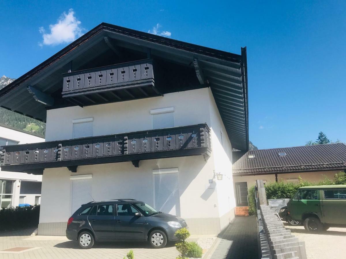 Ferienhaus Butterfly Apartment Garmisch-Partenkirchen Exterior photo