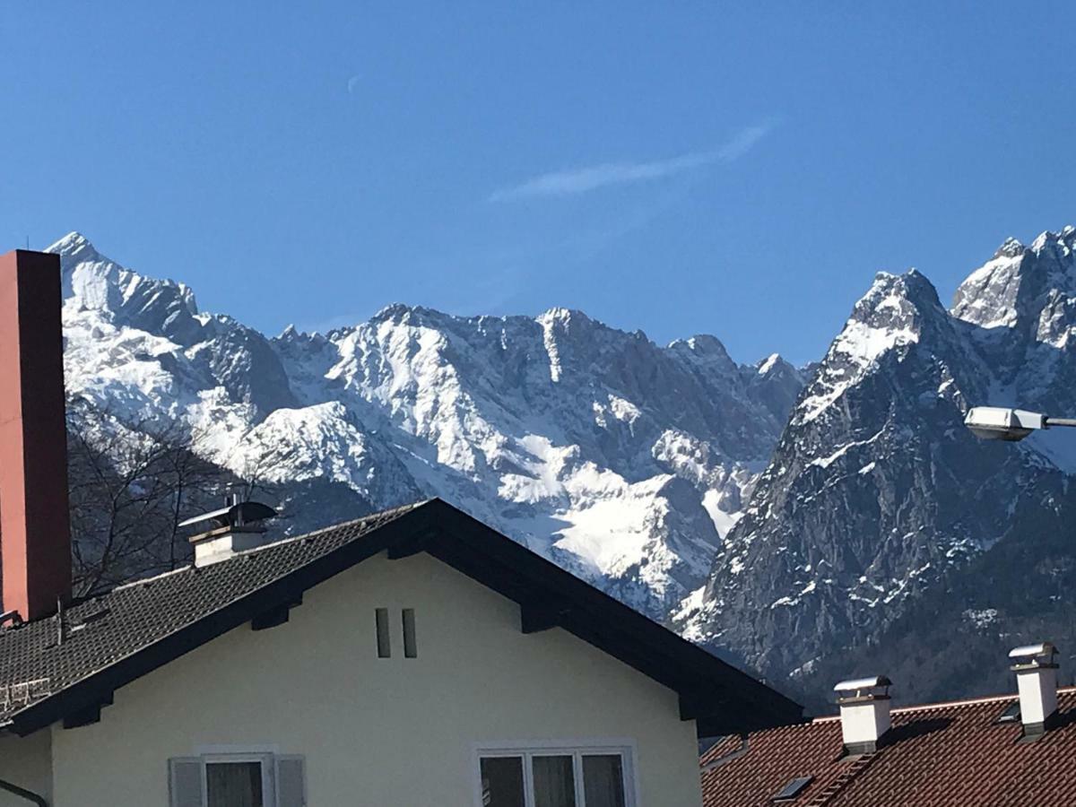 Ferienhaus Butterfly Apartment Garmisch-Partenkirchen Exterior photo