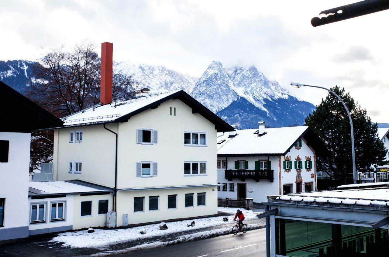 Ferienhaus Butterfly Apartment Garmisch-Partenkirchen Exterior photo