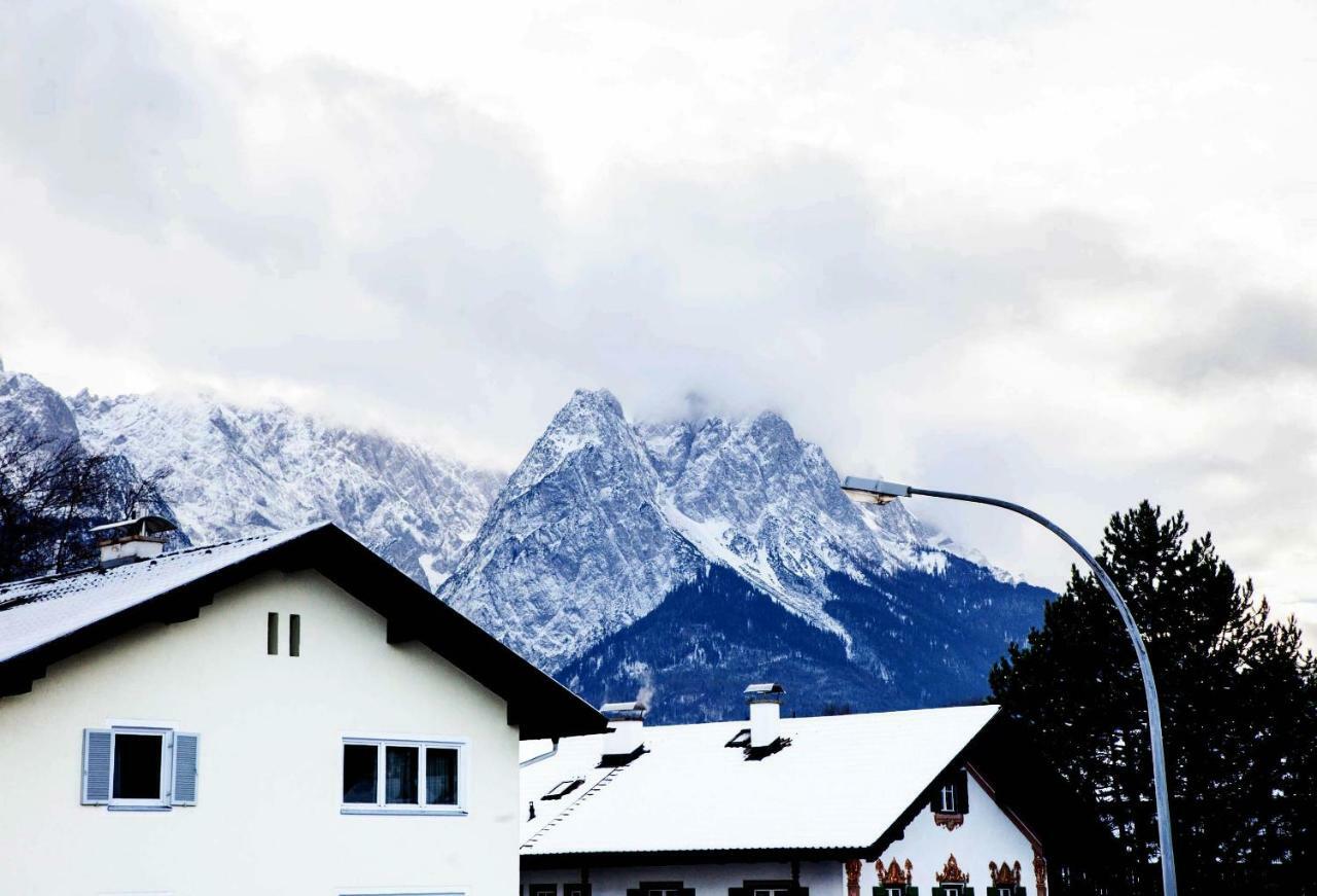 Ferienhaus Butterfly Apartment Garmisch-Partenkirchen Exterior photo